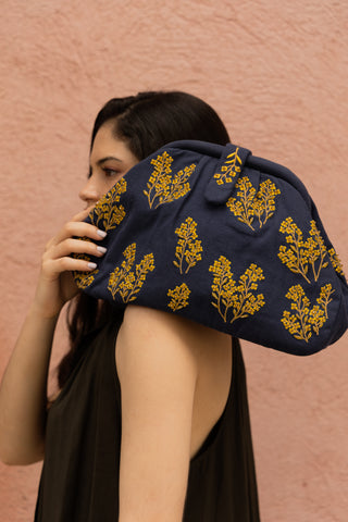 Ashira Canva Blue