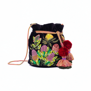 Eloise - Black Velvet