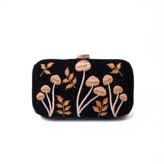 Odalis - Black Canva